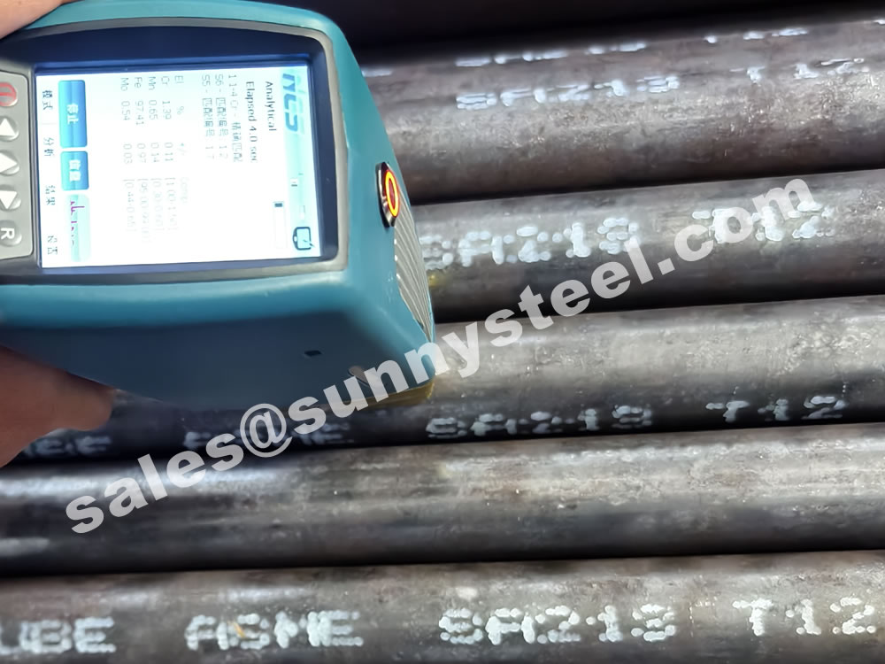 ASTM A213 T12 Seamless Alloy Pipes