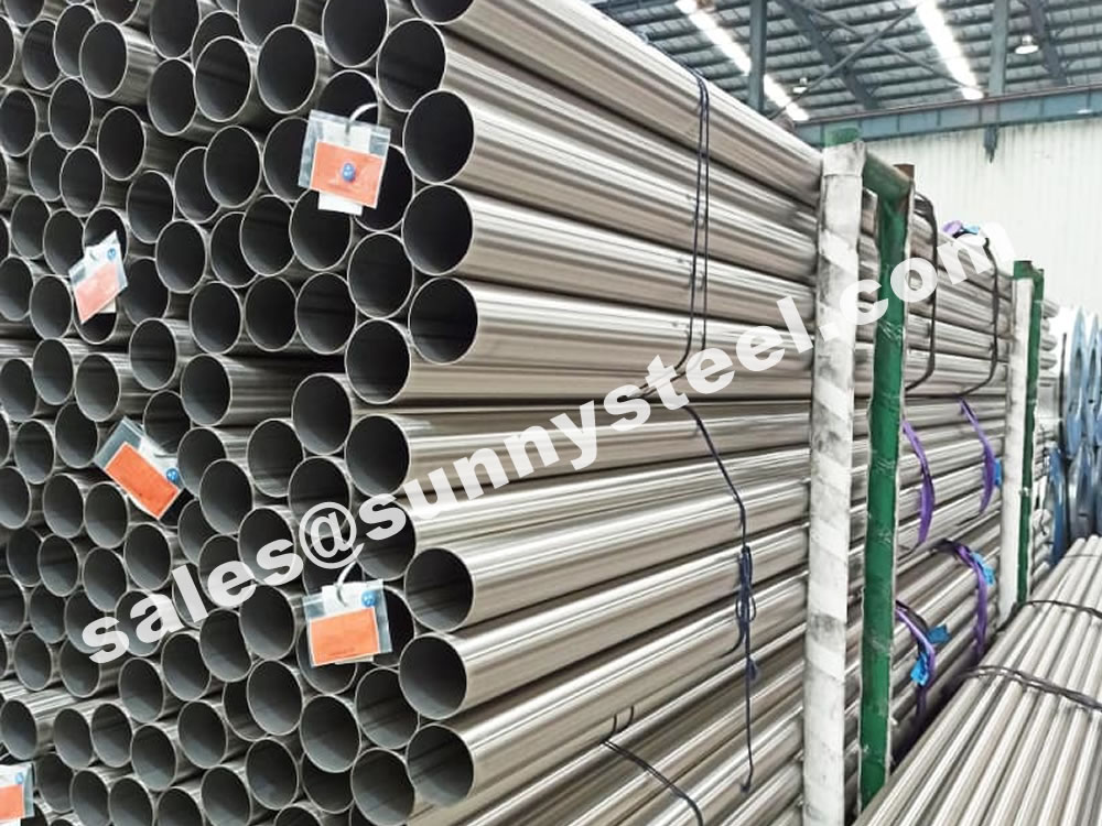 Carbon steel seamless pipes