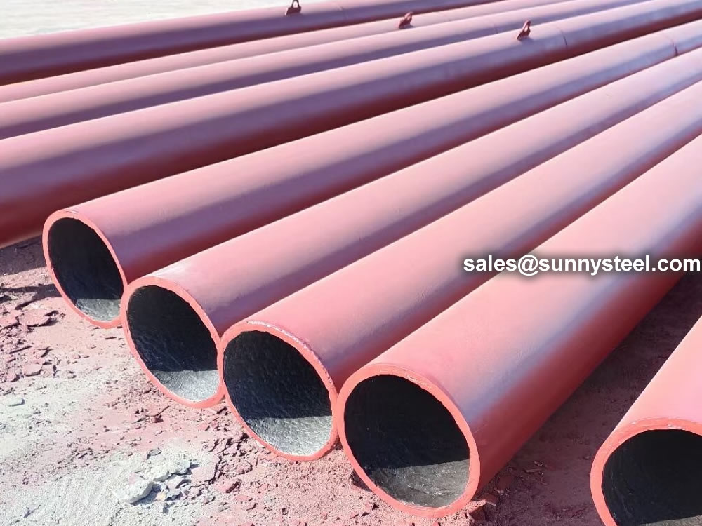 Ceramic lined pipe for feeding slurry to agitation tank