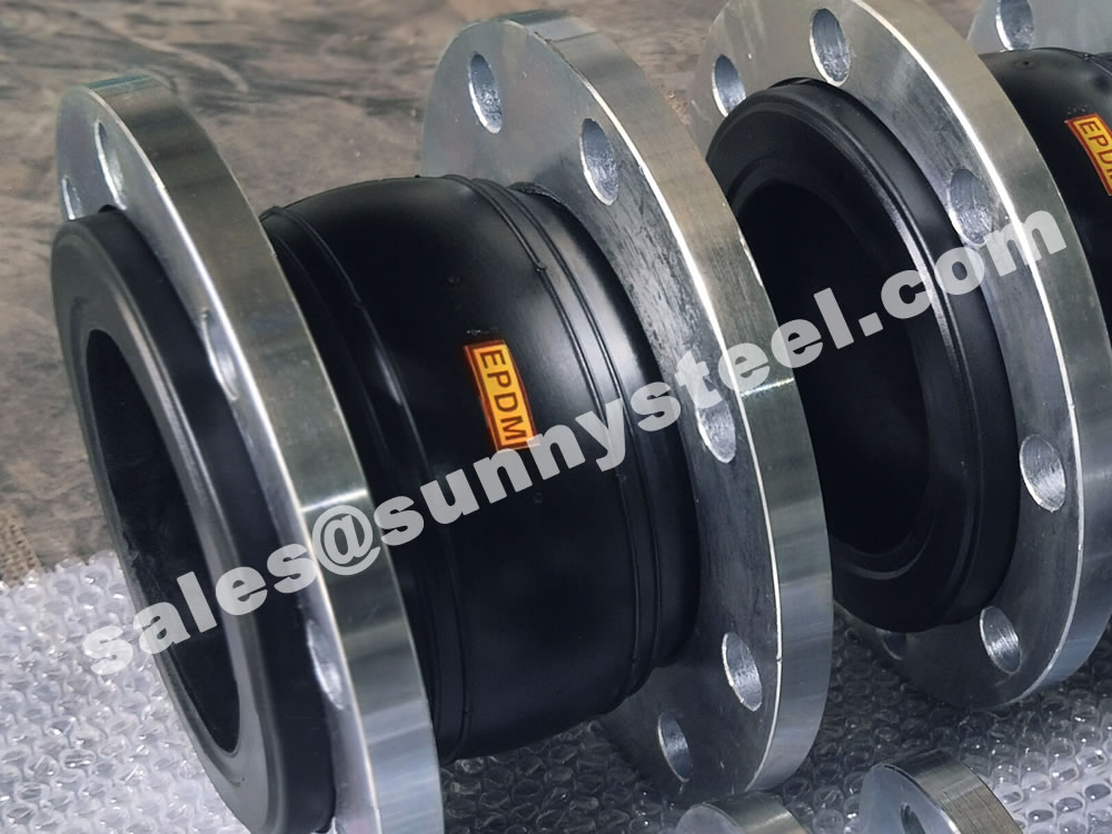 Flexible joint for air conditioning condensing unit