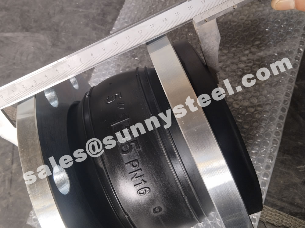 Flexible joint for air conditioning condensing unit