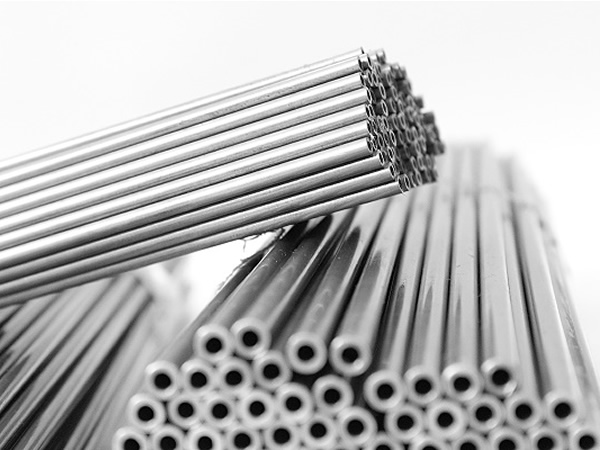 Standard precision seamless steel tubes